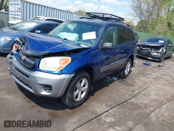 2005 Toyota RAV4 with VIN JTEGD20V350094758, listed as a IAAI auction lot 42033815 with 205,175 mi miles. Bid and sale history available at carsss.com. Image 17.