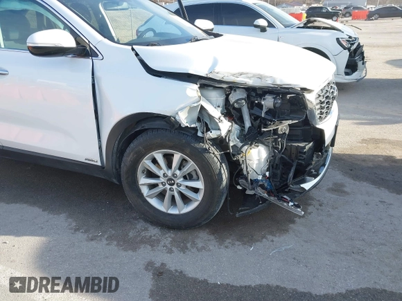 2020 Kia Sorento LX with VIN 5XYPGDA37LG656124, listed as a IAAI auction lot 41695623 with 66,803 mi miles. Bid and sale history available at carsss.com. Image 6.