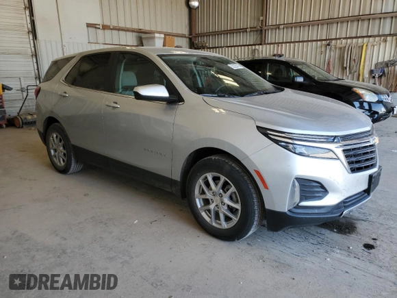 2022 Chevrolet Equinox LT z VIN 3GNAXJEV9NL178887, wystawiony jako Copart lot #53225015 z przebiegiem 34 743 mil mil oraz Czysty tytuł • Clean title. Historia ofert i sprzedaży dostępna na DreamBid. Obrazek 4.