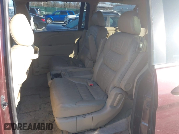2007 Honda Odyssey Touring z VIN 5FNRL38887B121753, wystawiony jako IAAI lot #40972256 z przebiegiem 152 702 mil mil oraz . Historia ofert i sprzedaży dostępna na DreamBid. Obrazek 8.