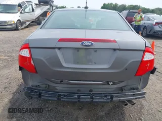 2012 Ford Fusion SE with VIN 3FAHP0HA9CR141588, listed as a IAAI auction lot 42485632 with 124,312 mi miles and . Bid and sale history available at DreamBid. Image 6.