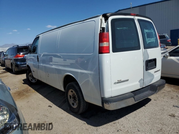 2003 Chevrolet Express Cargo with VIN 1GCGG25V331175531, listed as a Copart auction lot 74990144 with 268,781 mi miles and Clean Title. Bid and sale history available at DreamBid. Image 2.
