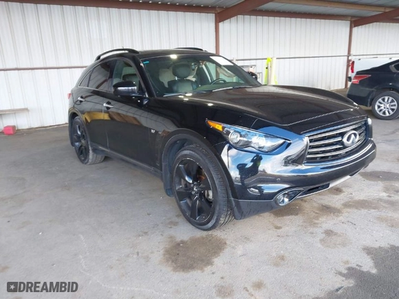 2016 Infiniti QX70 with VIN JN8CS1MW2GM752589, listed as a IAAI auction lot 41826357 with 142,469 mi miles. Bid and sale history available at carsss.com. Image 1.