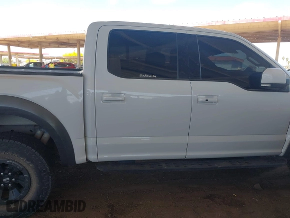 2017 Ford F-150 Raptor with VIN 1FTFW1RG7HFA84244, listed as a IAAI auction lot 42175442 with 123,009 mi miles and . Bid and sale history available at carsss.com. Image 13.
