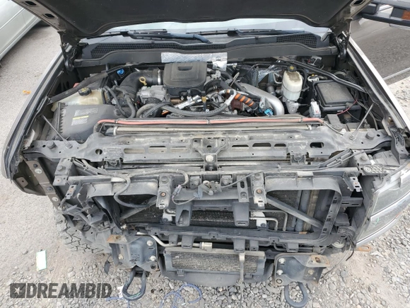 2015 Chevrolet Silverado 3500HD LTZ with VIN 1GC4K0E88FF572157, listed as a Copart auction lot 67583004 with 156,783 mi miles and Salvage Title. Bid and sale history available at carsss.com. Image 11.