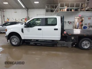 2022 Ford F-250 XL z VIN 1FT7W2B65NEC60608, wystawiony jako IAAI lot #42566725 z przebiegiem 169 011 mil mil oraz . Historia ofert i sprzedaży dostępna na DreamBid. Obrazek 14.