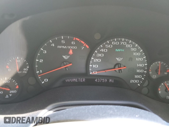 2004 Chevrolet Corvette with VIN 1G1YY32G245117541, listed as a Copart auction lot 77487344 with 43,759 mi miles and Salvage Title. Bid and sale history available at carsss.com. Image 9.