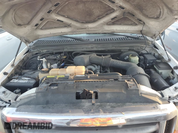 2000 Ford F-350 XL with VIN 1FTSW30S6YEC82315, listed as a Copart auction lot 75479334 with 327,345 mi miles and Salvage Title. Bid and sale history available at DreamBid. Image 12.