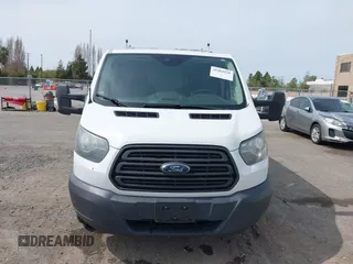 2016 Ford Transit z VIN 1FTYR1YG9GKA12565, wystawiony jako IAAI lot #41969936 z przebiegiem 192 933 mil mil oraz . Historia ofert i sprzedaży dostępna na DreamBid. Obrazek 12.