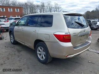 2008 Toyota Highlander with VIN JTEES41A082078238, listed as a IAAI auction lot 42057926 with 189,365 mi miles. Bid and sale history available at carsss.com. Image 3.