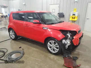 2014 Kia Soul + with VIN KNDJP3A5XE7729570, listed as a Copart auction lot 43793685 with 159,999 mi miles and Clean Title. Bid and sale history available at carsss.com. Image 4.