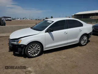 2015 Volkswagen Jetta S with VIN 3VW2K7AJ8FM292387, listed as a Copart auction lot 60929835 with 157,817 mi miles and Salvage title. Bid and sale history available at DreamBid. Image 1.