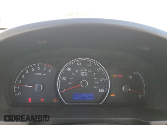 2009 Hyundai Elantra SE z VIN KMHDU46D29U726810, wystawiony jako Copart lot #48394825 z przebiegiem 172 611 mil mil oraz Szkoda całkowita • Salvage title. Historia ofert i sprzedaży dostępna na DreamBid. Obrazek 9.
