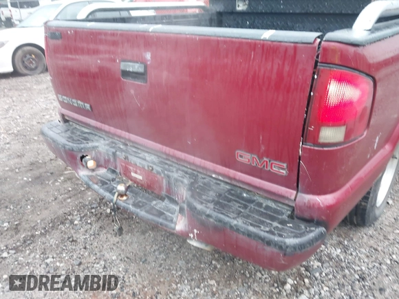 2001 GMC Sonoma SLS 1SG z VIN 1GTCS19W118232579, wystawiony jako IAAI lot #41877259 z przebiegiem 199 781 mil mil oraz . Historia ofert i sprzedaży dostępna na DreamBid. Obrazek 6.