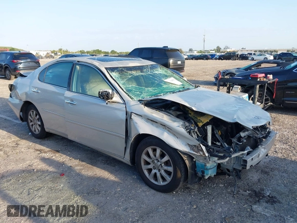 2003 Lexus ES with VIN JTHBF30G730134027, listed as a IAAI auction lot 42016954 with 99,751 mi miles. Bid and sale history available at carsss.com. Image 1.