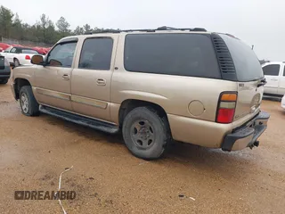 2005 Chevrolet Suburban LT with VIN 1GNEC16Z65J176911, listed as a IAAI auction lot 41418467 with 284,252 mi miles. Bid and sale history available at carsss.com. Image 3.