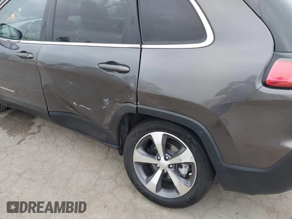 2020 Jeep Cherokee Limited с VIN 1C4PJLDB5LD610367, выставлен на аукционе IAAI как лот 42375005 с пробегом 90 009 миль миль и . История ставок и продаж доступна на DreamBid. Изображение 6.