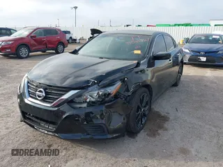2017 Nissan Altima SV with VIN 1N4AL3AP5HC167723, listed as a IAAI auction lot 41500427 with 113,174 mi miles and . Bid and sale history available at DreamBid. Image 6.