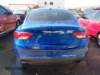 2015 Chrysler 200 S with VIN 1C3CCCBB9FN629079, listed as a IAAI auction lot 41767914 with 132,991 mi miles. Bid and sale history available at carsss.com. Image 16.