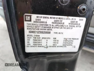 2005 Chevrolet Avalanche Z66 with VIN 3GNEC12Z35G258098, listed as a Copart auction lot 74543374 with Not Provided miles and Salvage Title. Bid and sale history available at carsss.com. Image 13.