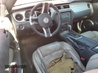 2013 Ford Mustang V6 with VIN 1ZVBP8AM5D5227503, listed as a Copart auction lot 61601645 with 155,178 mi miles and Salvage title. Bid and sale history available at DreamBid. Image 8.