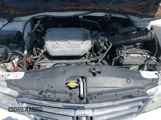 2003 Honda Odyssey EX-L with VIN 5FNRL18983B122294, listed as a IAAI auction lot 41922671 with 215,911 mi miles and . Bid and sale history available at DreamBid. Image 10.