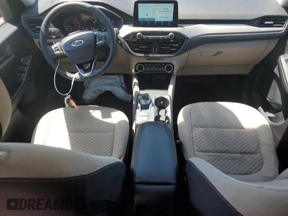2022 Ford Escape SE with VIN 1FMCU0G64NUB65699, listed as a Copart auction lot 58134185 with 37,391 mi miles and Salvage title. Bid and sale history available at DreamBid. Image 8.