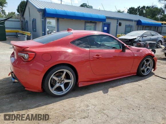 2017 Toyota 86 with VIN JF1ZNAA16H9702679, listed as a Copart auction lot 62074144 with 43,110 mi miles and Salvage Title. Bid and sale history available at carsss.com. Image 3.