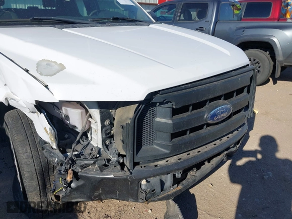 2017 Ford F-150 XL with VIN 1FTEX1C87HKD53036, listed as a IAAI auction lot 41815952 with 153,813 mi miles. Bid and sale history available at carsss.com. Image 18.