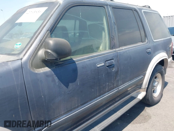 2000 Ford Explorer Eddie Bauer с VIN 1FMZU64E2YZA53922, выставлен на аукционе IAAI как лот 42765856 с пробегом 191 240 миль миль и . История ставок и продаж доступна на DreamBid. Изображение 6.