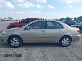 2007 Toyota Corolla CE with VIN 1NXBR32E27Z923684, listed as a IAAI auction lot 42103023 with 27,009 mi miles and . Bid and sale history available at DreamBid. Image 15.