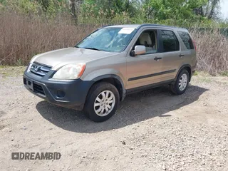 2006 Honda CR-V EX with VIN SHSRD78816U400456, listed as a IAAI auction lot 42095639 with 200,752 mi miles and . Bid and sale history available at carsss.com. Image 2.
