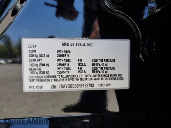 2024 Tesla Model Y Long Range with VIN 7SAYGDEE0RF123793, listed as a Copart auction lot 57177305 with 20,053 mi miles and Salvage title. Bid and sale history available at DreamBid. Image 13.