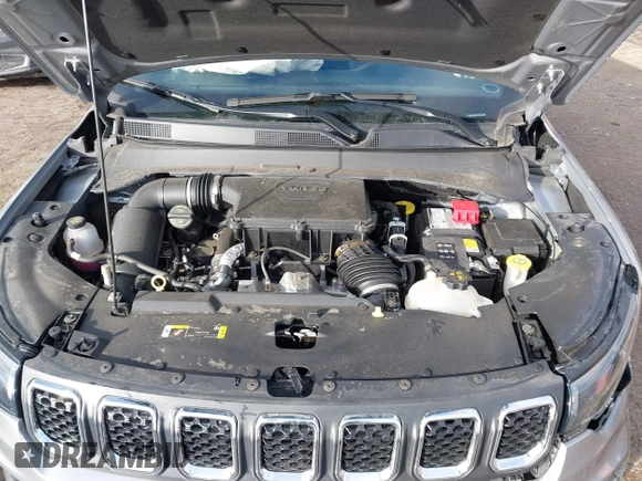 2023 Jeep Compass Latitude with VIN 3C4NJDBN7PT532099, listed as a IAAI auction lot 41485624 with 10,564 mi miles and . Bid and sale history available at DreamBid. Image 10.