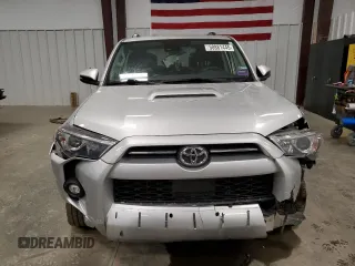 2022 Toyota 4Runner TRD Off Road Premium with VIN JTERU5JR9N5984163, listed as a Copart auction lot 50881445 with 80,183 mi miles and Salvage Title. Bid and sale history available at DreamBid. Image 5.