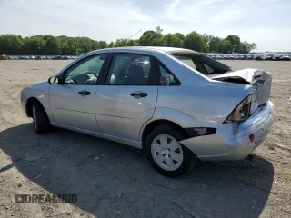 2007 Ford Focus S with VIN 1FAFP34N77W162007, listed as a Copart auction lot 60262625 with 182,844 mi miles and Clean title. Bid and sale history available at DreamBid. Image 2.