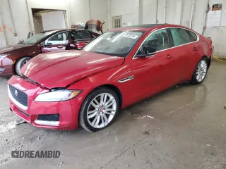 2016 Jaguar XF 35t Prestige with VIN SAJBE4BV6GCY16764, listed as a Copart auction lot 85102234 with 82,949 mi miles and Salvage Title. Bid and sale history available at carsss.com. Image 1.