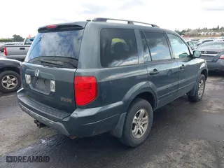 2003 Honda Pilot EX with VIN 2HKYF18573H589899, listed as a IAAI auction lot 41917543 with 211,123 mi miles. Bid and sale history available at carsss.com. Image 4.