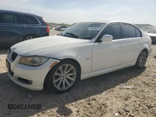 2011 BMW 3 Series 328i with VIN WBAPH7C57BE131212, listed as a Copart auction lot 49645615 with 162,798 mi miles and Salvage Title. Bid and sale history available at DreamBid. Image 1.