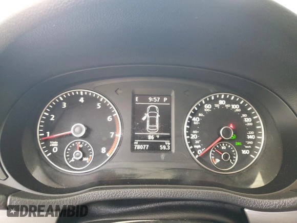 2014 Volkswagen Passat SE z VIN 1VWBT7A34EC075708, wystawiony jako Copart lot #57662405 z przebiegiem 78 077 mil mil oraz Szkoda całkowita • Salvage title. Historia ofert i sprzedaży dostępna na DreamBid. Obrazek 9.