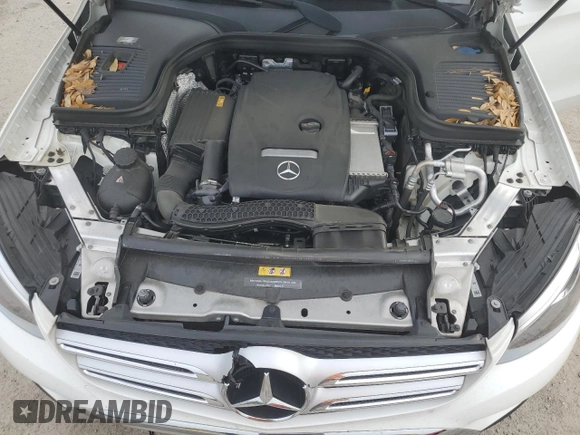 2018 Mercedes-Benz GLC 300 z VIN WDC0G4JB6JV090157, wystawiony jako Copart lot #55920905 z przebiegiem 63 436 mil mil oraz Szkoda całkowita • Salvage title. Historia ofert i sprzedaży dostępna na DreamBid. Obrazek 12.