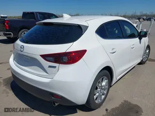 2016 Mazda Mazda3 i Grand Touring with VIN 3MZBM1N78GM323015, listed as a IAAI auction lot 41781002 with 1 mi miles. Bid and sale history available at carsss.com. Image 4.