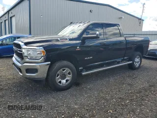 2020 Ram 2500 Tradesman z VIN 3C6UR5CL3LG124149, wystawiony jako Copart lot #55219855 z przebiegiem 125 106 mil mil oraz Szkoda całkowita • Salvage title. Historia ofert i sprzedaży dostępna na DreamBid. Obrazek 1.