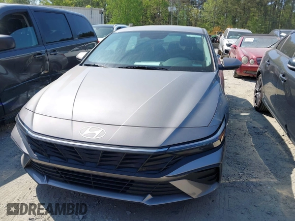 2024 Hyundai Elantra SEL with VIN KMHLM4DG5RU663095, listed as a IAAI auction lot 41984791 with 30,590 mi miles. Bid and sale history available at carsss.com. Image 12.