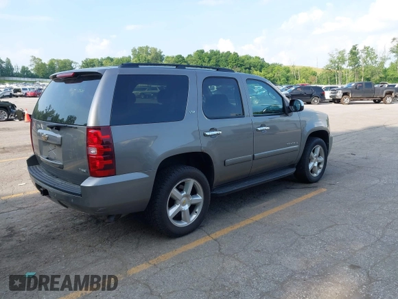 2008 Chevrolet Tahoe LTZ with VIN 1GNFK13038J229923, listed as a IAAI auction lot 42603414 with 187,981 mi miles and . Bid and sale history available at DreamBid. Image 4.