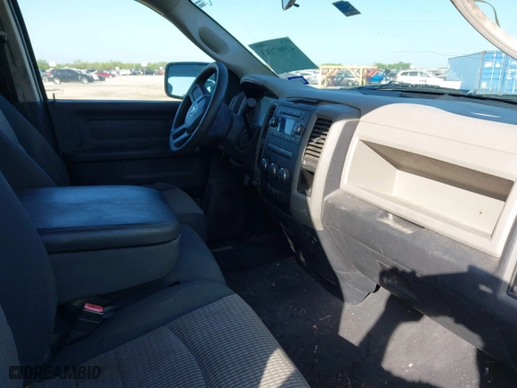 2010 Dodge Ram 1500 ST with VIN 1D7RB1GK7AS231178, listed as a IAAI auction lot 41907143 with 1 mi miles. Bid and sale history available at carsss.com. Image 5.