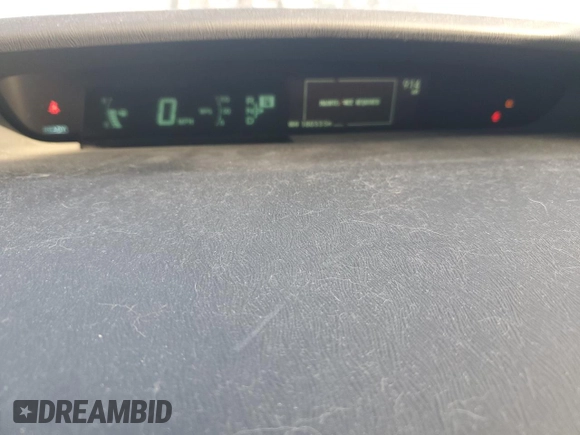 2014 Toyota Prius Four with VIN JTDKN3DU2E0386002, listed as a Copart auction lot 77109284 with 180,335 mi miles and Salvage Title. Bid and sale history available at DreamBid. Image 9.