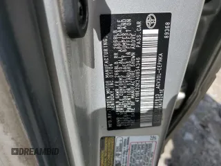 2004 Toyota Camry LE z VIN 4T1BE32K24U854346, wystawiony jako Copart lot #52708755 z przebiegiem 201 385 mil mil oraz Szkoda całkowita • Salvage title. Historia ofert i sprzedaży dostępna na DreamBid. Obrazek 12.