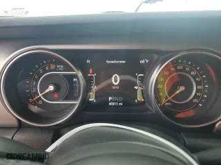 2020 Jeep Wrangler Unlimited Sport Altitude with VIN 1C4HJXDG7LW201640, listed as a Copart auction lot 52312435 with 40,311 mi miles and Salvage Title. Bid and sale history available at carsss.com. Image 9.