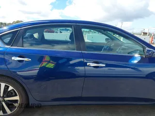 2018 Nissan Altima 2.5 S with VIN 1N4AL3AP3JC142423, listed as a IAAI auction lot 41793851 with 61,391 mi miles. Bid and sale history available at carsss.com. Image 14.